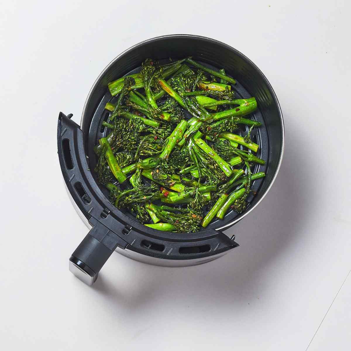 Air-fryer-vegetable-kits-featuring-Broccolini.