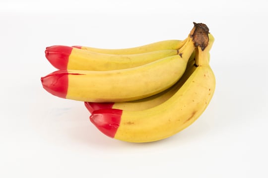 Produce_HR_Eco Banana_2021_hand01