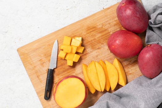 Produce_LR_Scarlet Delight Mango_Styled_2020_20