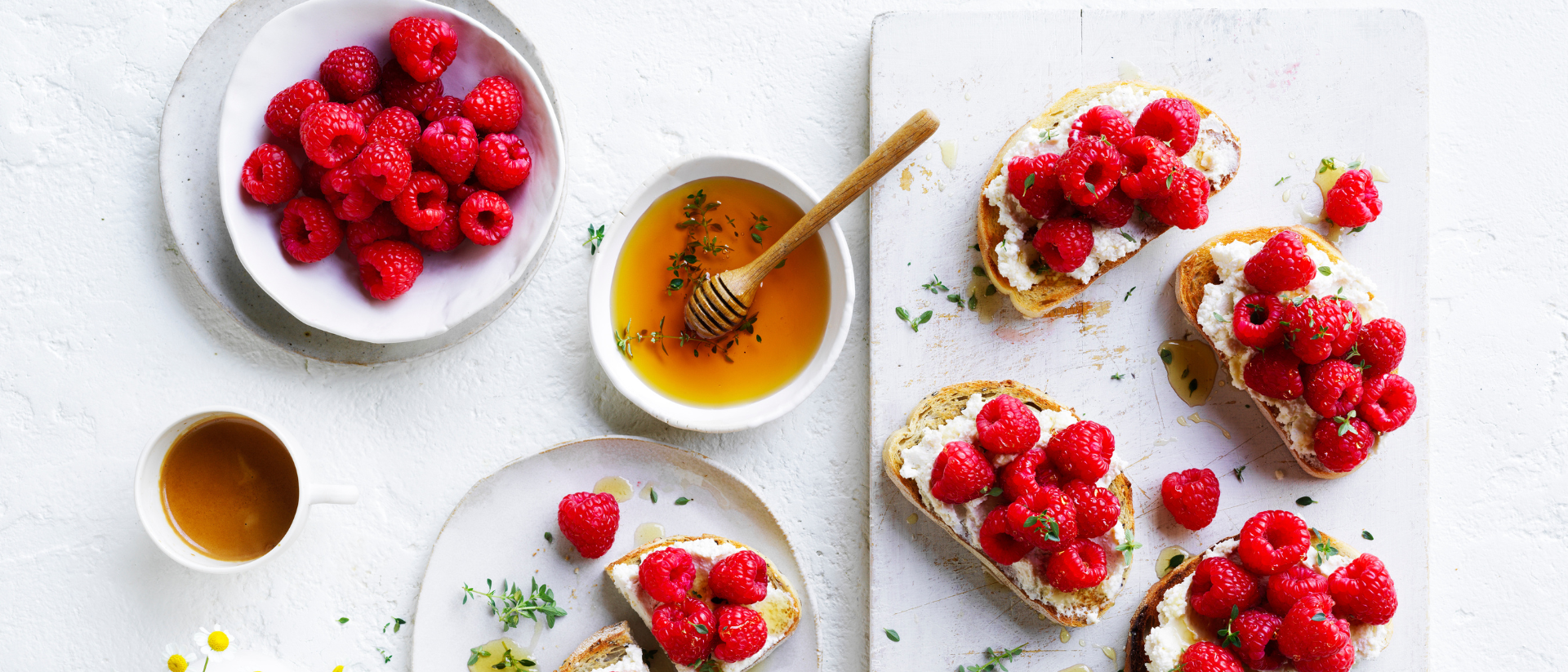 Recipe_HR_Raspberries_Raspberry Vanilla Ricotta Bruschetta_2025_1920x823