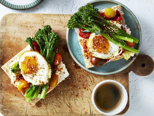 Recipe_LR_Broccolini_Open Faced Breakfast Sandwich_2023_05-1