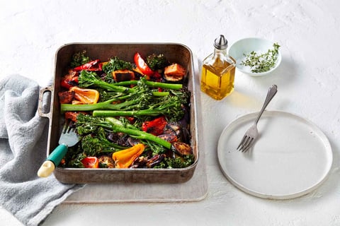Recipe_LR_Broccolini_Tray Baked Roasted Vegetables with Broccolini_2022_06