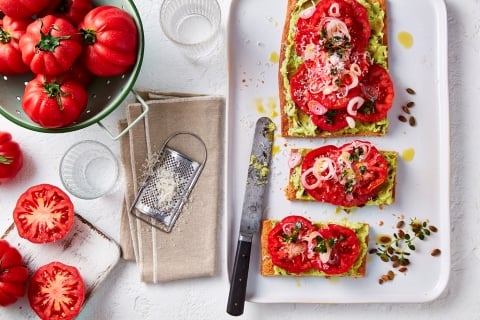 Recipe_LR_Monte Rosa Heirloom Tomatoes_Quick Pickled Monte Rosa Tart_2022_02