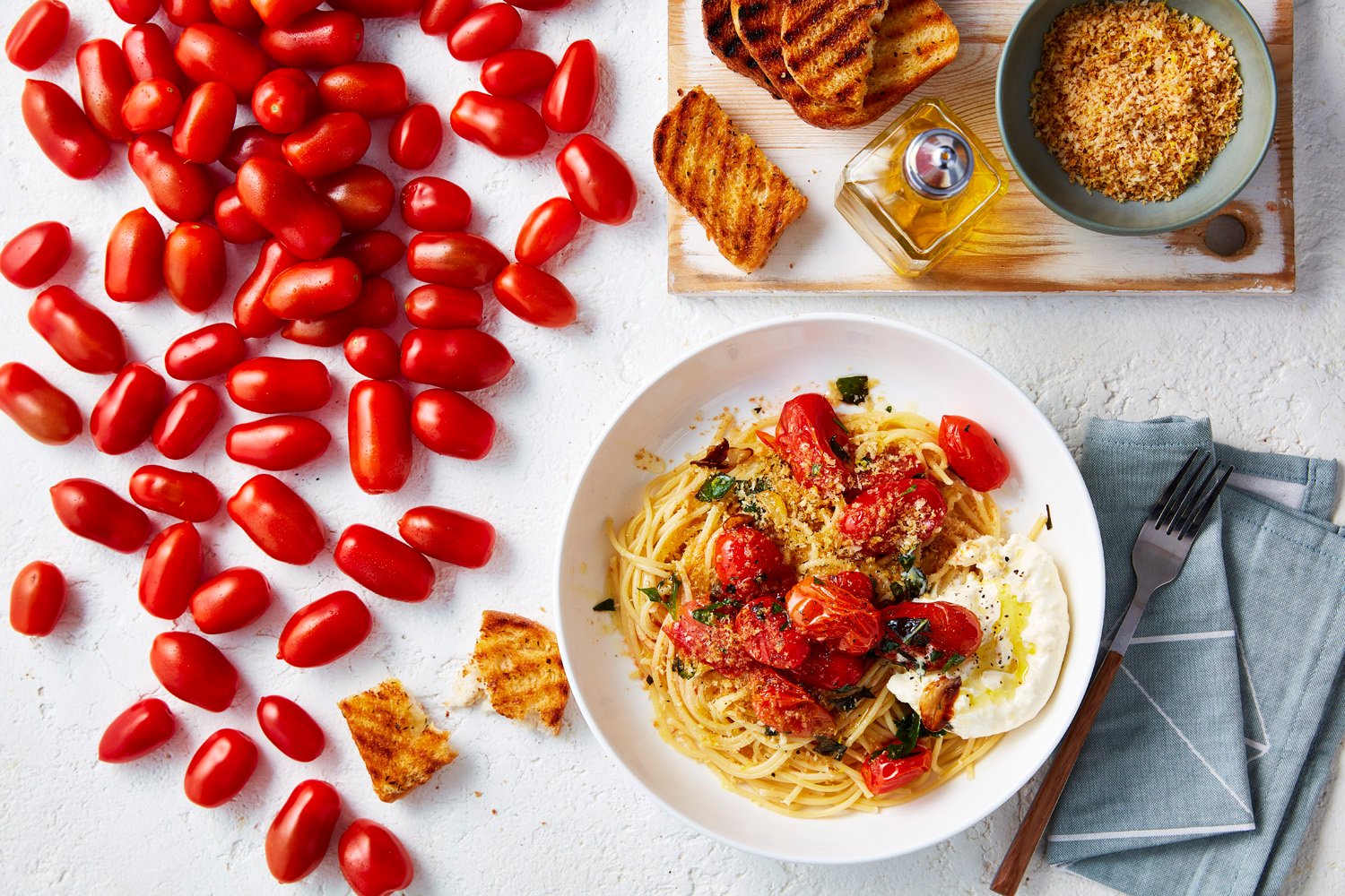 Recipe_LR_Romatherapy_Baby Roma Tomato Spaghetti with Crispy Lemon Crumbs_2023_05-jpg