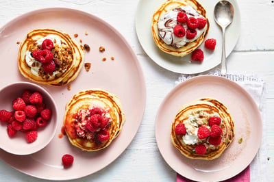 Recipe_LR_Raspberries_Raspberry-Breakfast-Hot-Cakes-4-Ways_2018_3