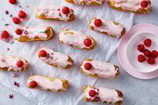 Recipe_LR_Raspberries_Raspberry-Eclairs_2020_03