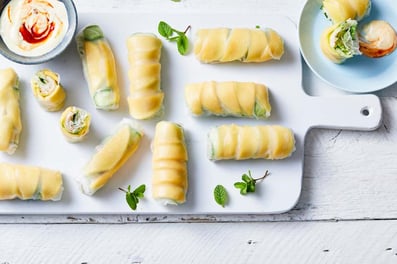 Recipe_WR_Calypso Mango_Qukes Baby Cucumber_Prawn Rice Paper Rolls_Janelle Bloom_2018_1