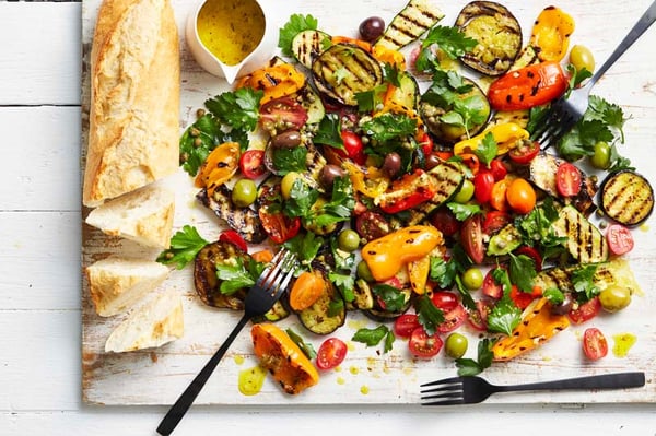 Recipe_WR_Minicaps Baby Capsicums_Mezze Barbecue Salad_2017_1