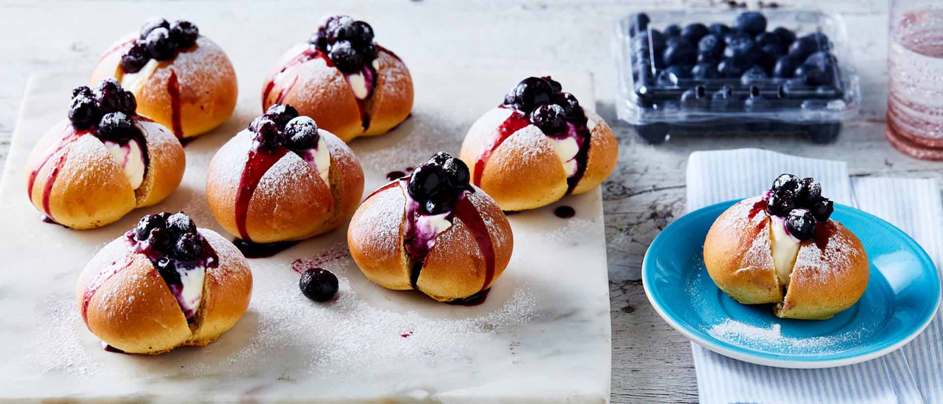 Cheats Blueberry Cream Bun Recipe