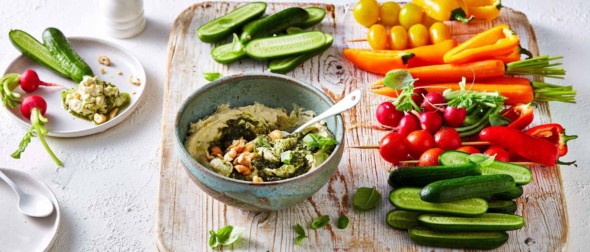Qukes Rainbow Vegetable Platter with Cashew Butter Guacamole Recipe 