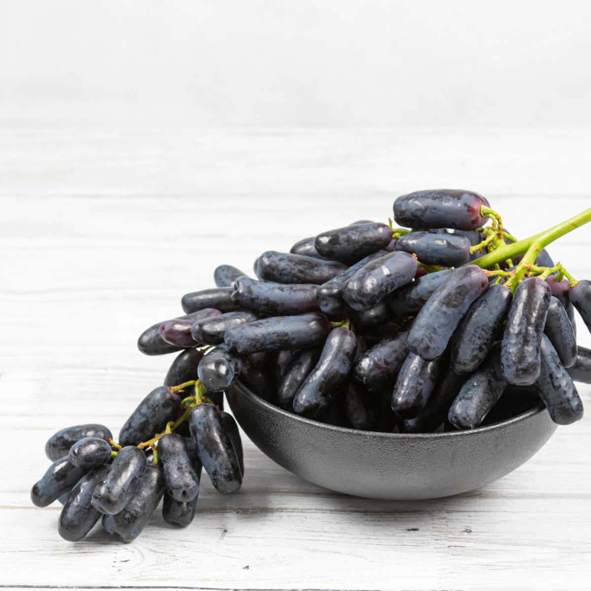 Introducing Sweet Sapphire® Black Grapes | Perfection Fresh Australia.