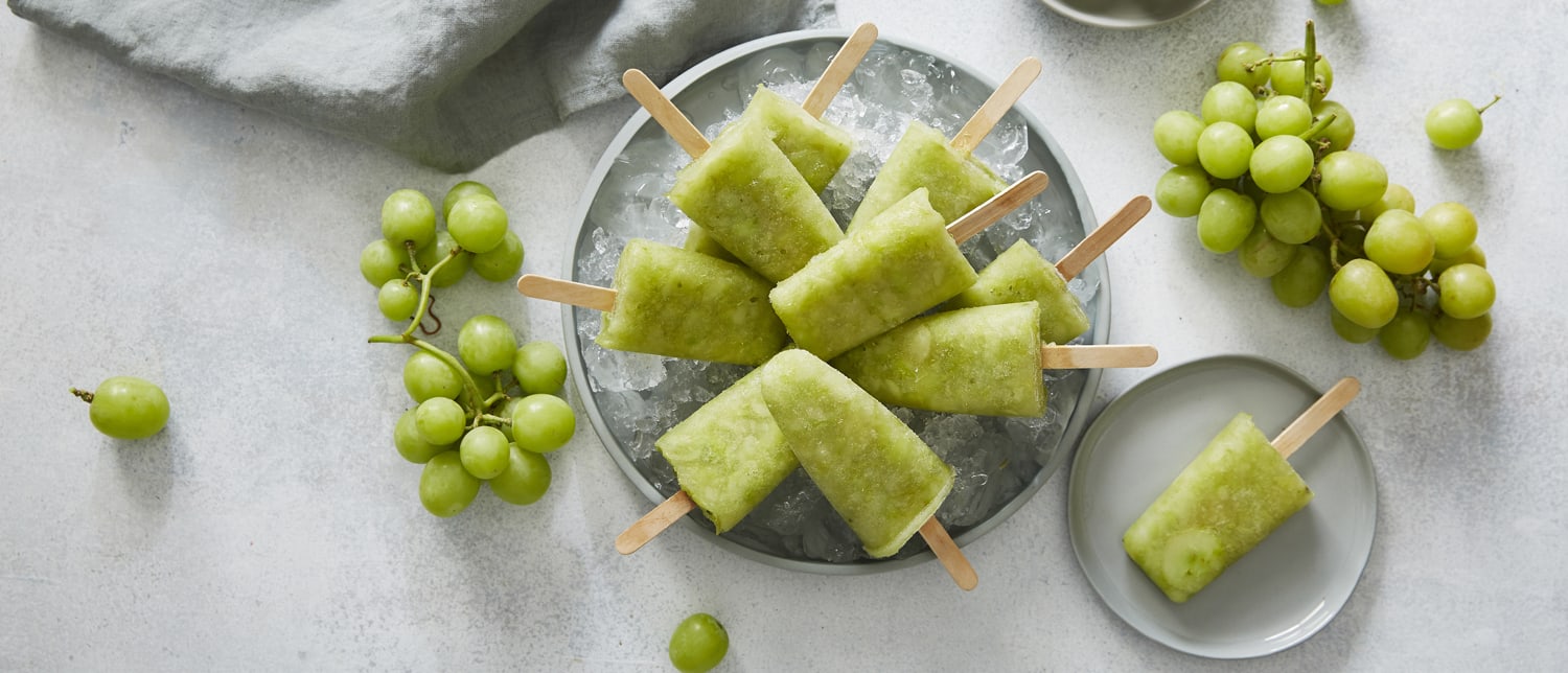 Frozen Autumncrisp® grape Popsicles Recipe