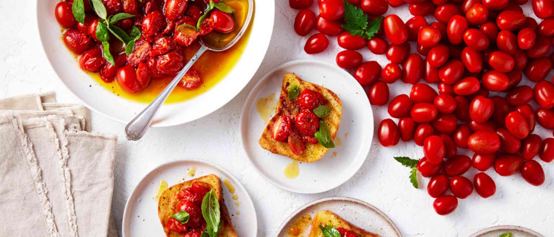 Garlic bread bruschetta with sweet Solanato® tomatoes Recipe 