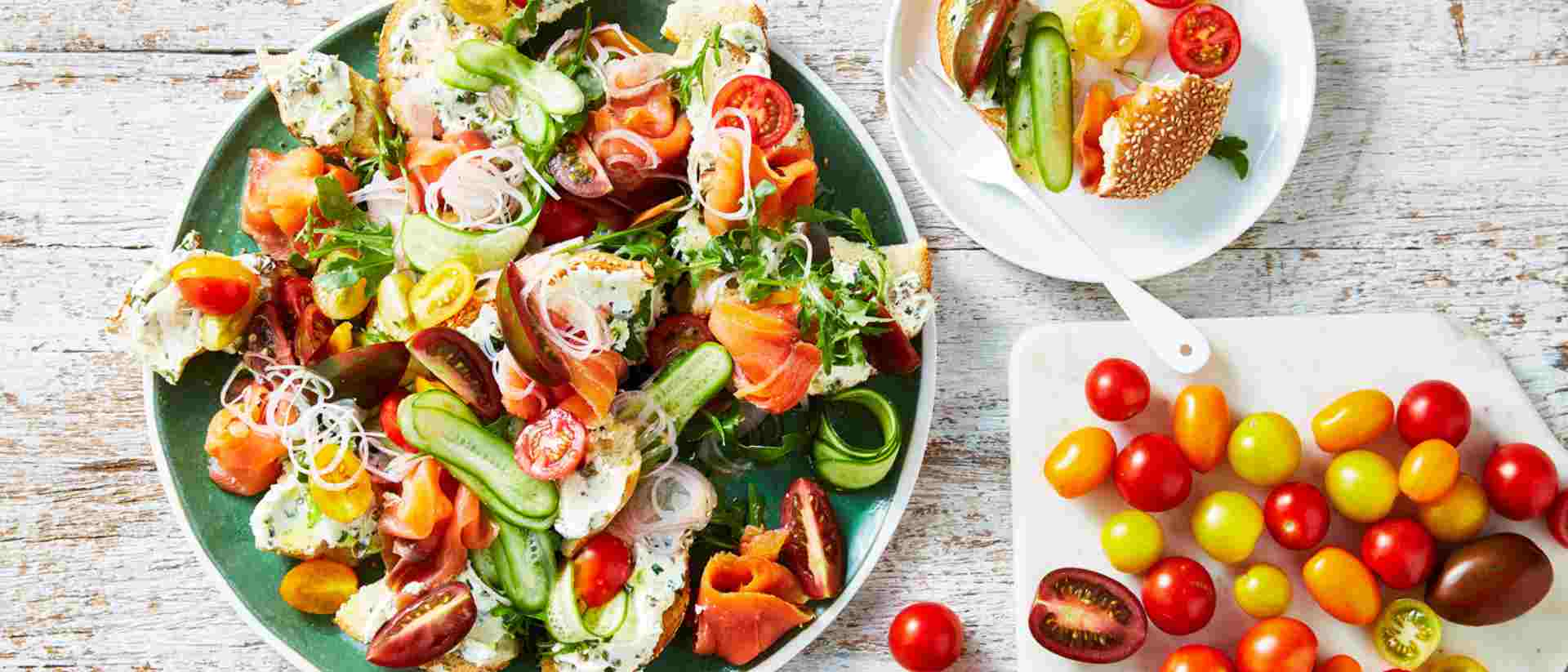 Mix-a-Mato® smoked salmon bagel salad Recipe 